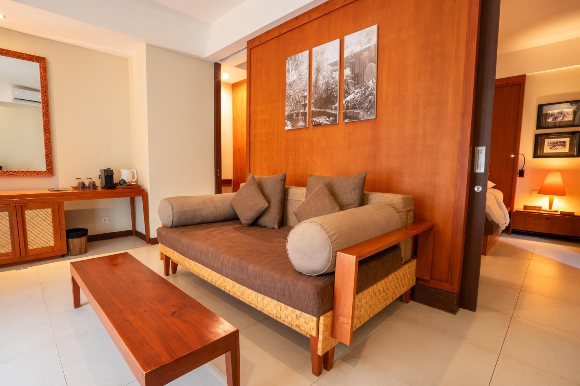 กูตา ซีวิว บูทิก รีสอร์ต Hotel ภายนอก รูปภาพ