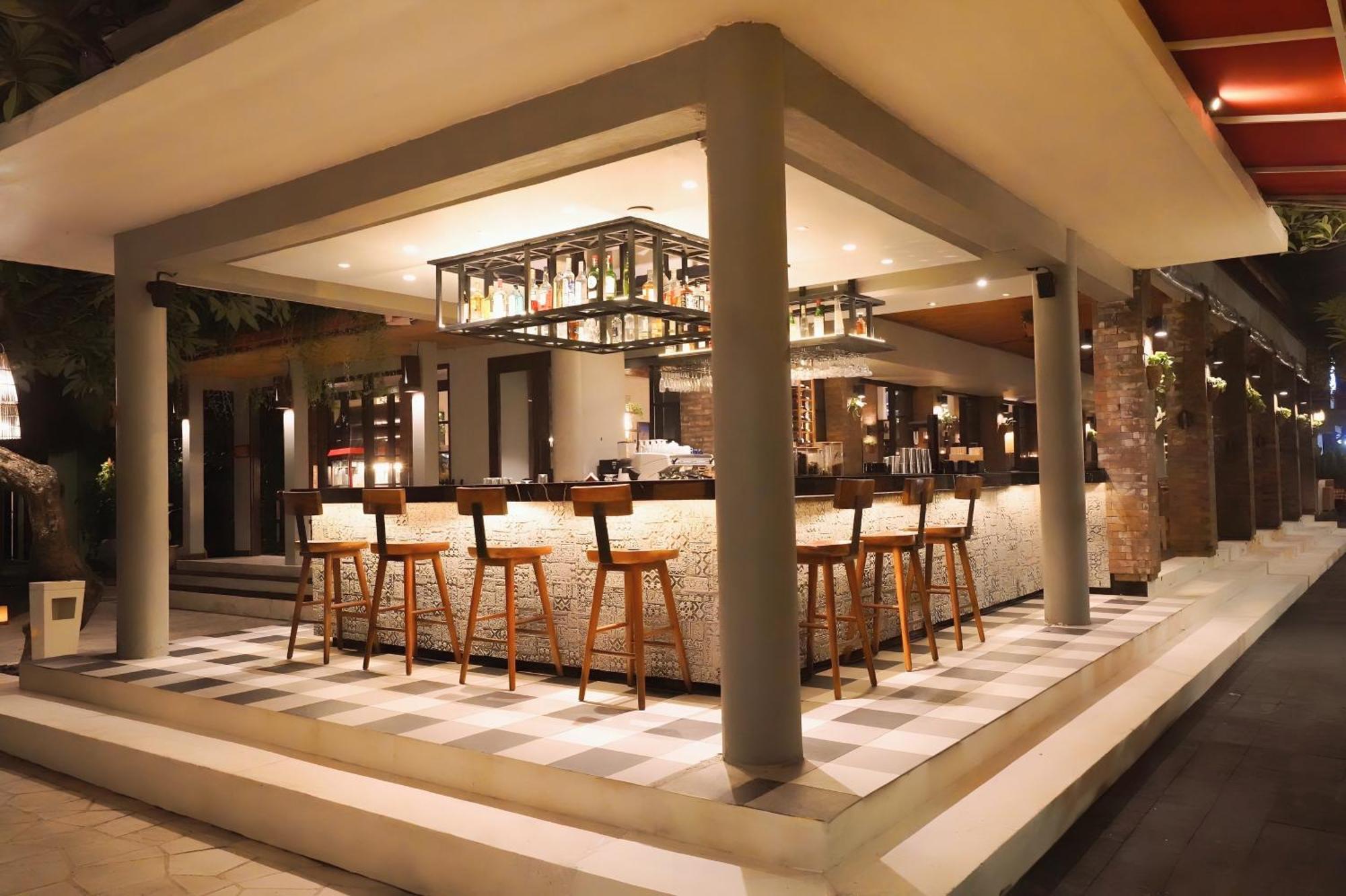กูตา ซีวิว บูทิก รีสอร์ต Hotel ภายนอก รูปภาพ