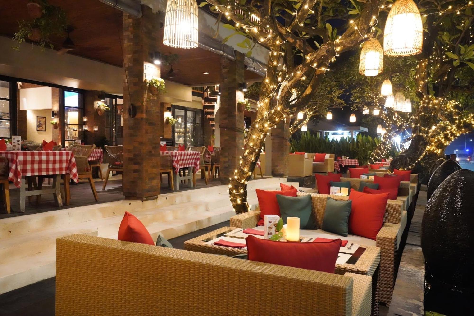 กูตา ซีวิว บูทิก รีสอร์ต Hotel ภายนอก รูปภาพ